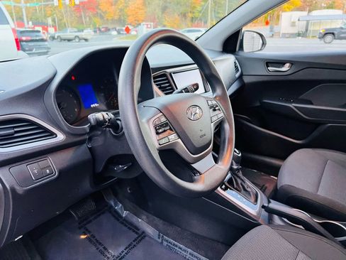 Used 2019 Hyundai Accent SEL image 25