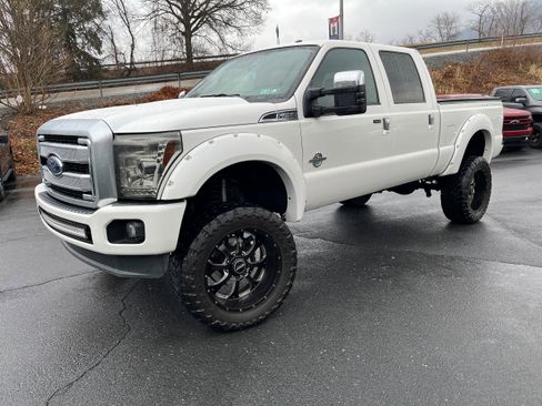 Used 2014 Ford F250 Platinum w/ FX4 Off-Road Package image 45