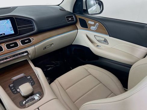 Used 2021 Mercedes-Benz GLE 450 4MATIC image 26