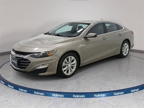 Used 2024 Chevrolet Malibu LT image 1