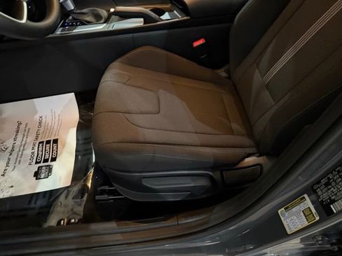 New 2025 Hyundai Elantra SE image 11