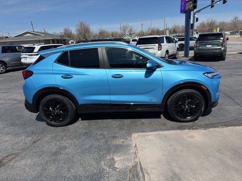 Used 2025 Buick Encore GX Sport Touring w/ Advanced Technology Package image 5