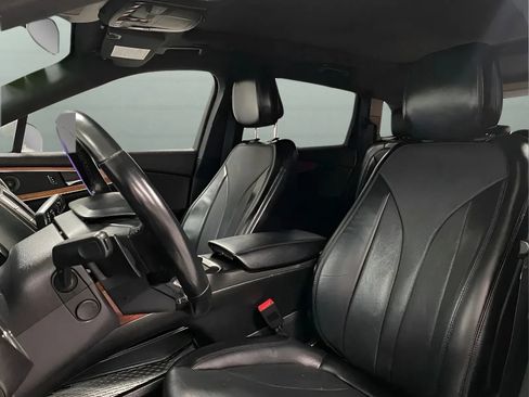 Used 2020 Lincoln Nautilus Reserve FWD image 9