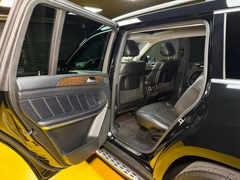 Used 2014 Mercedes-Benz GL 450 GL 450 4MATIC Sport Utility 4D image 22