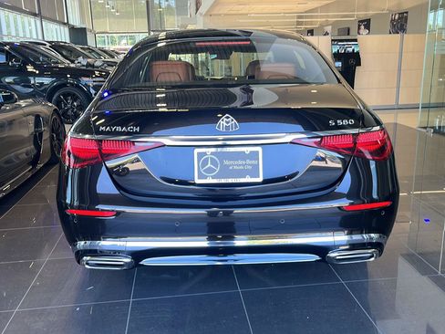 Certified 2022 Mercedes-Benz Maybach S 580 4MATIC image 26