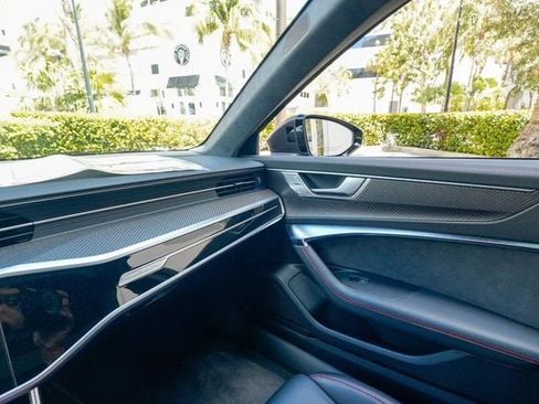 Used 2025 Audi RS 6 performance image 73