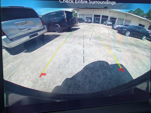 Used 2021 Jeep Wrangler Unlimited Sahara w/ Safety Group AWD/4WD image 11
