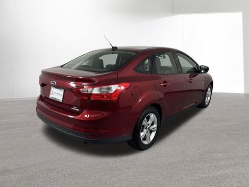 Used 2013 Ford Focus SE image 32