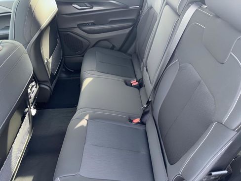 New 2026 Jeep Grand Cherokee Laredo X AWD/4WD image 34