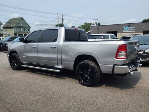 Used 2022 RAM 1500 Big Horn AWD/4WD image 4