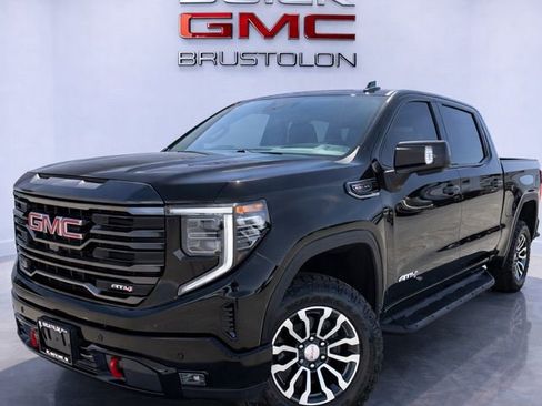Used 2022 GMC Sierra 1500 AT4 w/ AT4 Premium Package image 1