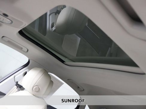 Used 2023 Audi A6 Premium Plus w/ Premium Plus Package AWD/4WD image 4