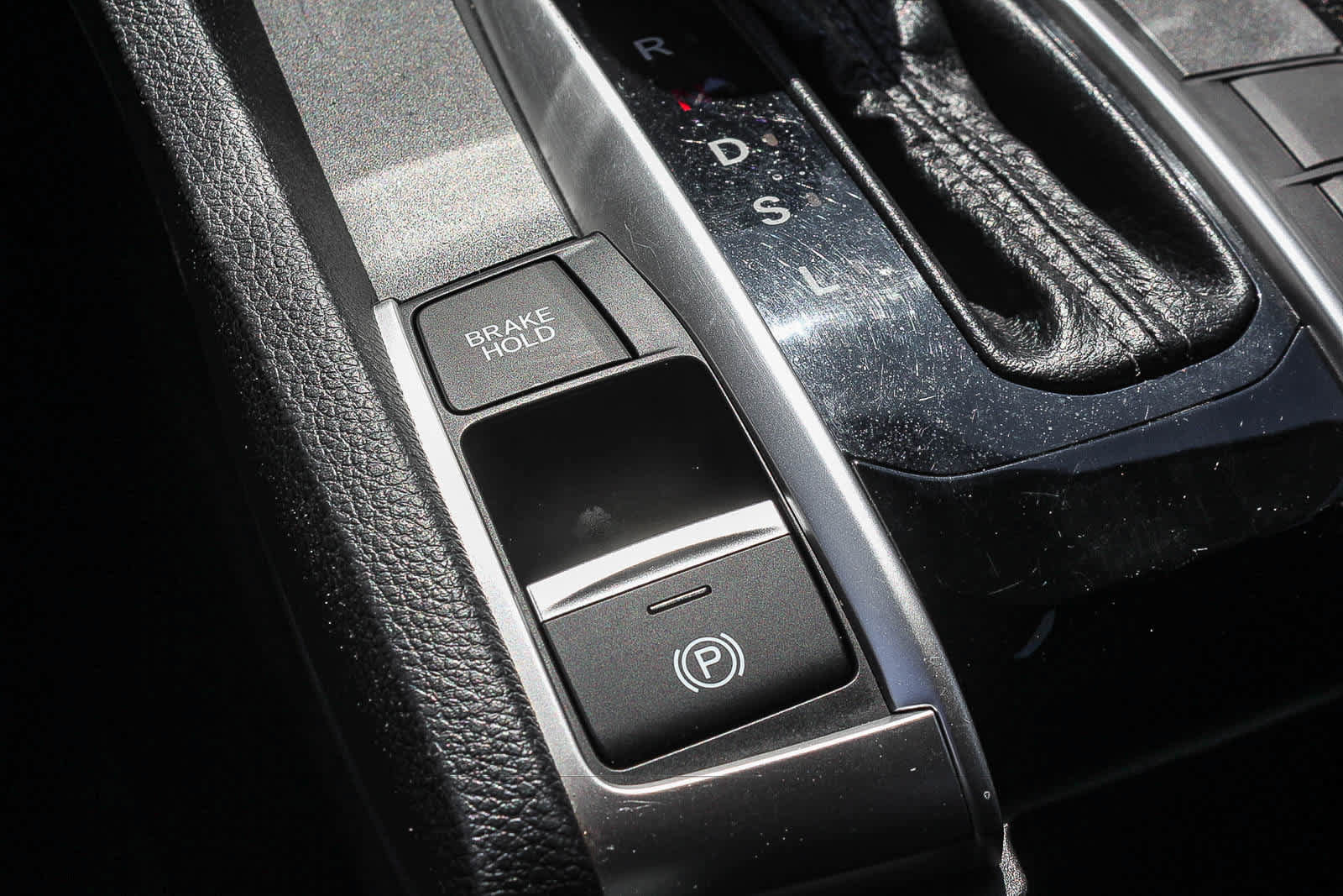 Used 2019 Honda Civic EX image 32