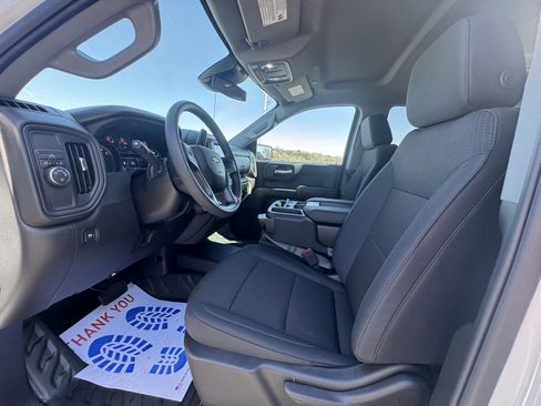 New 2026 Chevrolet Silverado 1500 W/T image 10