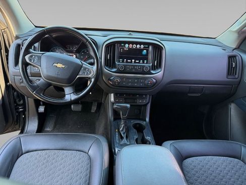 Used 2018 Chevrolet Colorado Z71 image 11