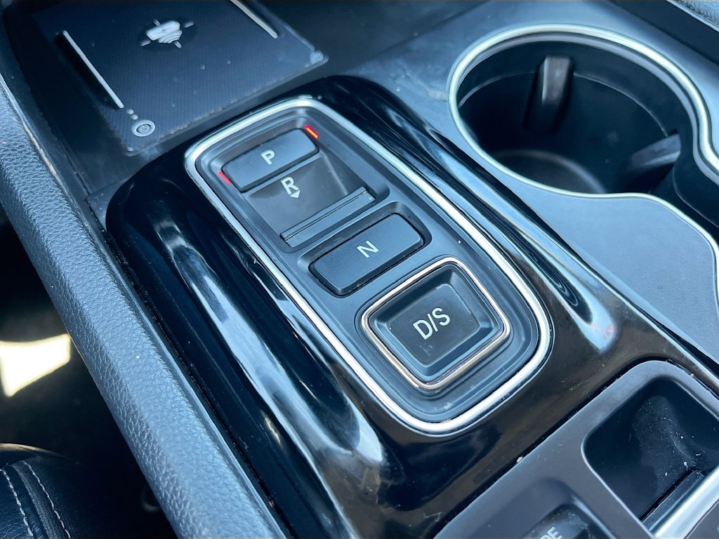 Used 2024 Honda Pilot Touring image 17