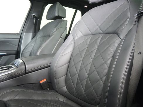 Certified 2025 BMW X5 sDrive40i RWD image 9