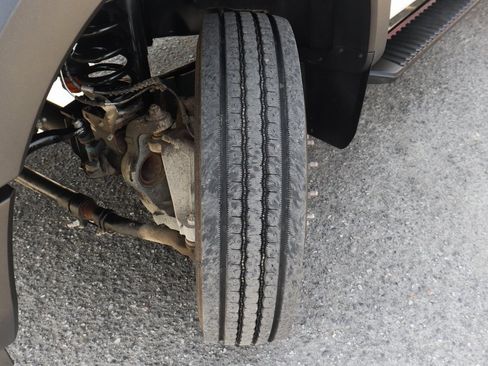 Used 2017 Ford F550 XL image 35