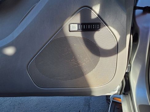 Used 2003 Toyota 4Runner Limited image 47