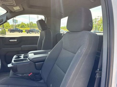 Used 2022 Chevrolet Silverado 1500 W/T RWD image 18