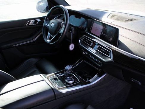 Used 2019 BMW X5 xDrive40i AWD/4WD image 18