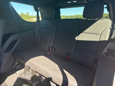 Used 2023 Chevrolet Tahoe LT image 13