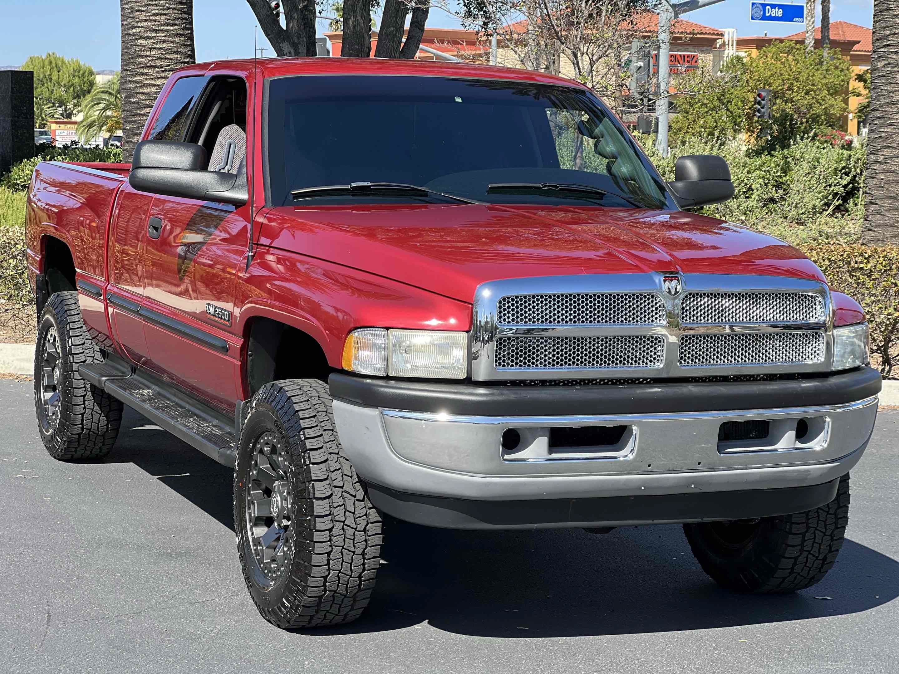 Used 1998 Dodge Ram 2500 Truck 4x4 Quad Cab image 17