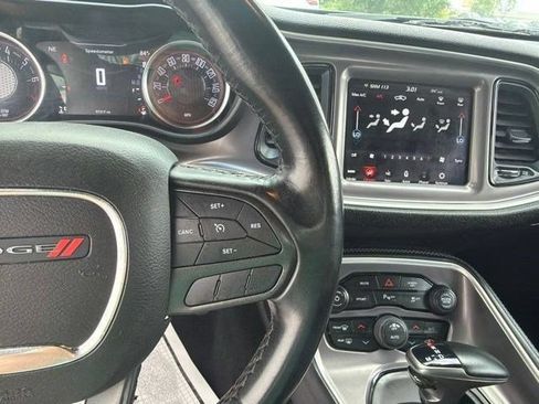 Used 2021 Dodge Challenger SXT w/ Driver Convenience Group AWD/4WD image 19