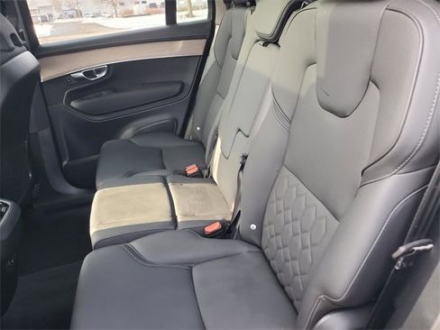 Certified 2025 Volvo XC90 B6 Plus image 32