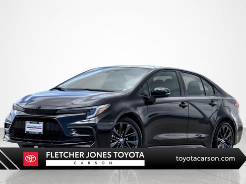 Used 2025 Toyota Corolla SE w/ SE Premium Package FWD image 1