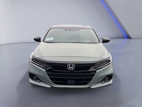 Used 2022 Honda Accord Sport image 9