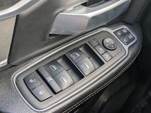 Used 2024 RAM 3500 Big Horn image 19