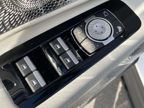 New 2026 Lincoln Nautilus Reserve image 11