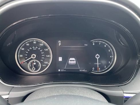 Used 2024 Genesis GV70 2.5T w/ Advanced Package AWD/4WD image 17