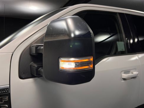 Used 2021 Ford F350 Lariat w/ Lariat Value Package image 28