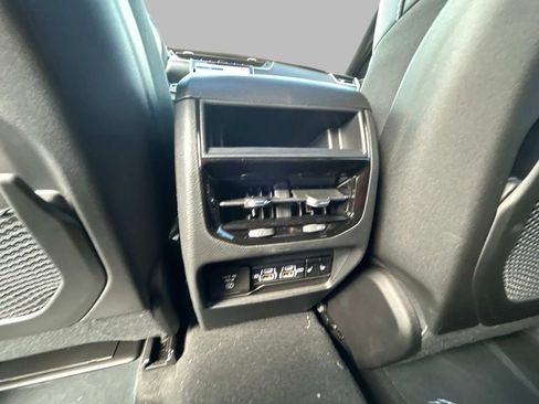 New 2025 Jeep Grand Cherokee Limited image 7