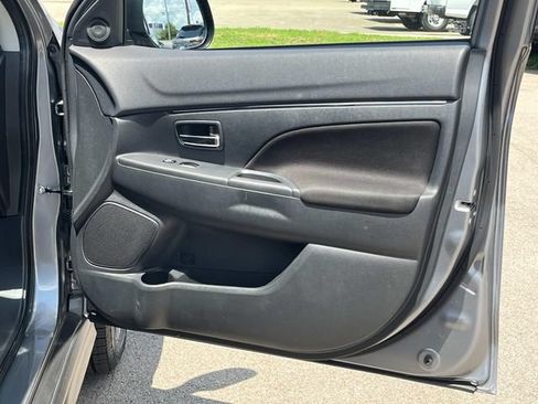 Used 2024 Mitsubishi Outlander Sport ES AWD/4WD image 21