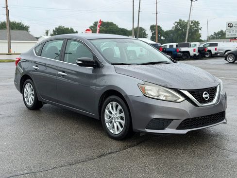Used 2018 Nissan Sentra SV FWD image 3