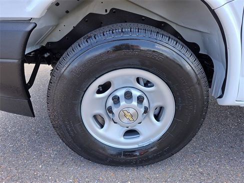 New 2025 Chevrolet Express 2500 w/ Driver Convenience Package image 9