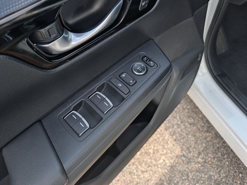 Used 2025 Honda CR-V Sport Touring image 25