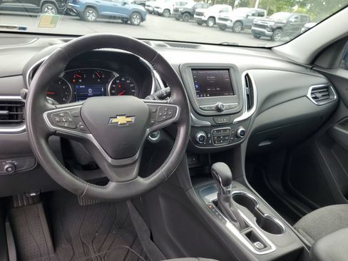 Used 2022 Chevrolet Equinox LT FWD image 7