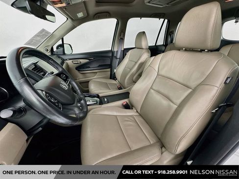 Used 2022 Honda Pilot Touring image 21