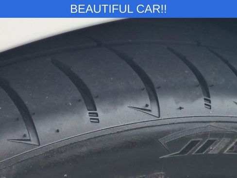 Used 2022 Genesis G70 3.3T AWD/4WD image 11