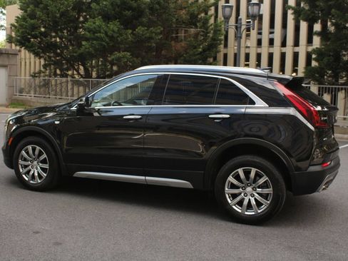 Used 2023 Cadillac XT4 Premium Luxury AWD/4WD image 9
