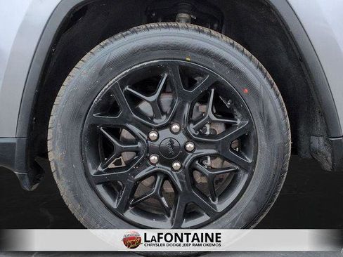 Certified 2020 Jeep Grand Cherokee Limited w/ Premium Lighting Group image 33