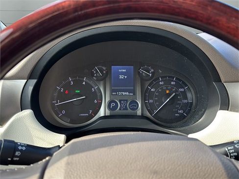 Used 2017 Lexus GX 460 Premium image 18