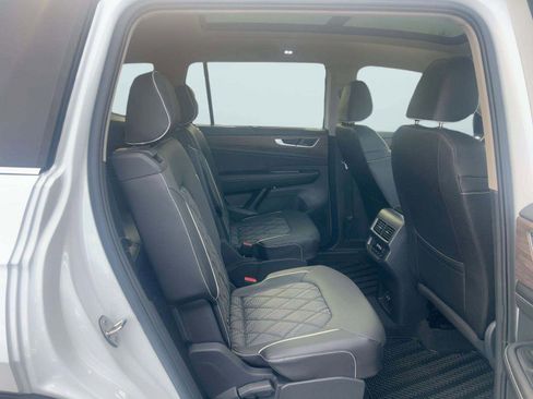 New 2026 Volkswagen Atlas SEL Premium R-Line AWD/4WD image 26