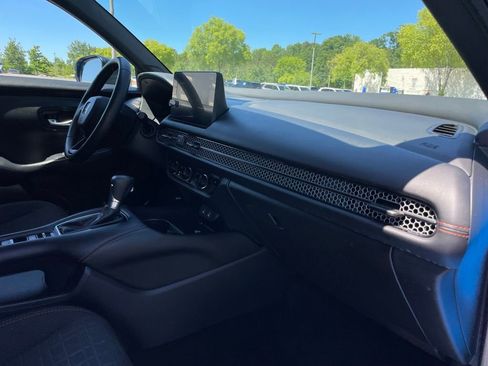 Certified 2026 Honda HR-V Sport image 29