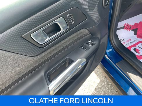 Used 2024 Ford Mustang Coupe RWD image 20