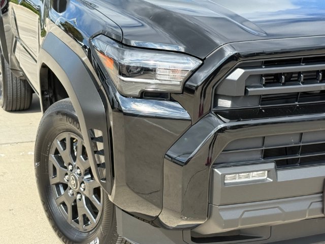 Used 2026 Toyota 4Runner SR5 AWD/4WD image 34